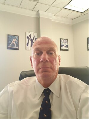 Richard J DaVolio